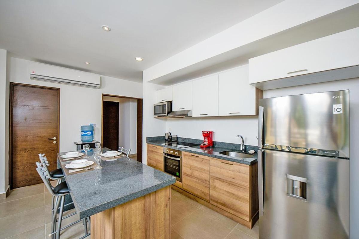 With A Private Apartamento